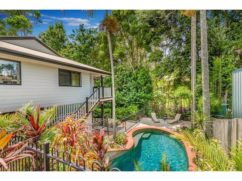 6 Josephine Court, Palmwoods QLD 4555