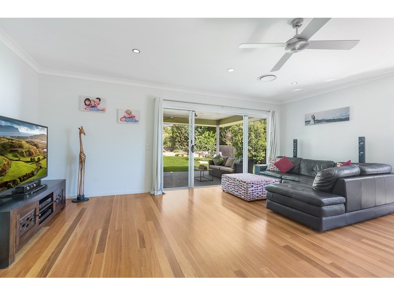 92 Plantation Rise Drive, Woombye QLD 4559