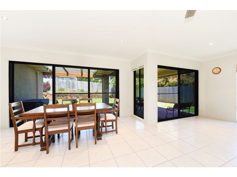 8 BUNYA PINE PLACE, Woombye QLD 4559
