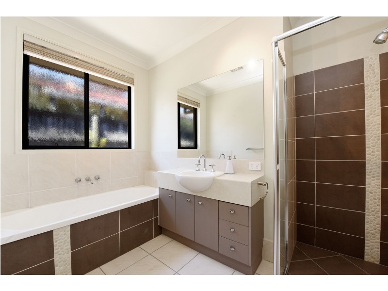 8 BUNYA PINE PLACE, Woombye QLD 4559