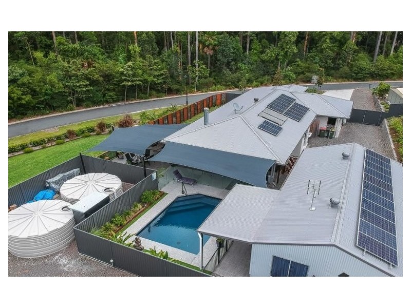 24 FOREST RIDGE AVENUE, Palmview QLD 4553