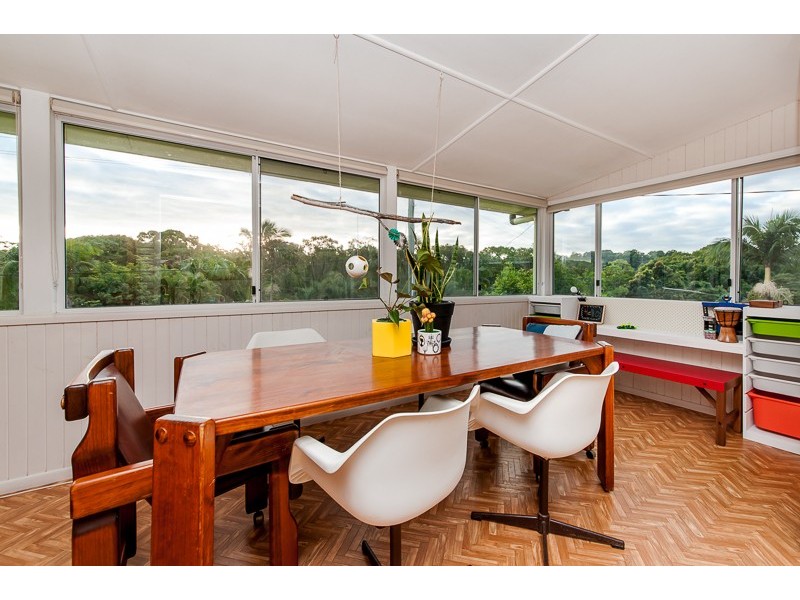 10 CARY STREET, Woombye QLD 4559