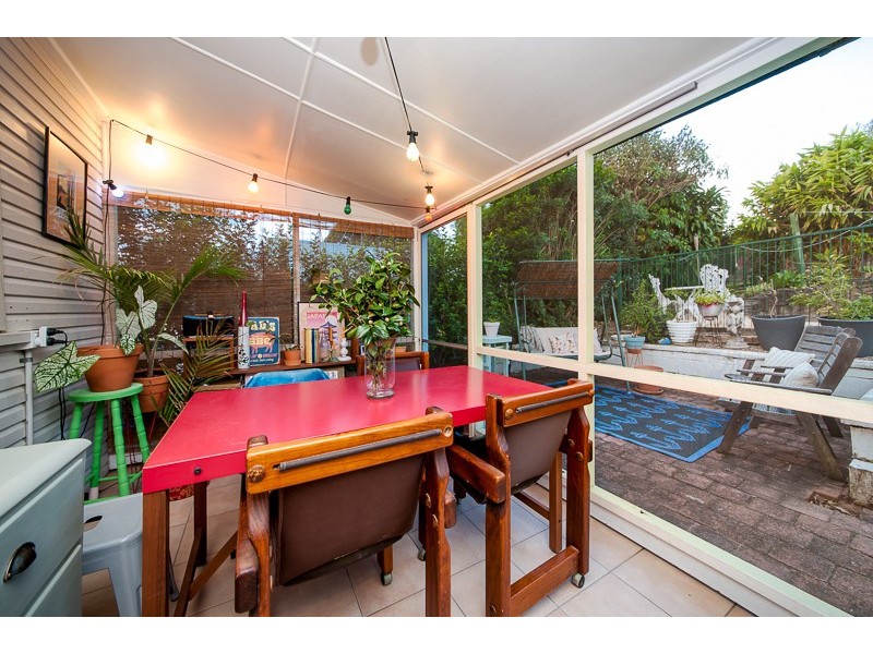 10 CARY STREET, Woombye QLD 4559