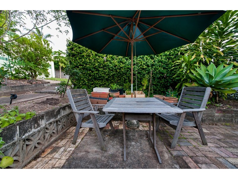 10 CARY STREET, Woombye QLD 4559