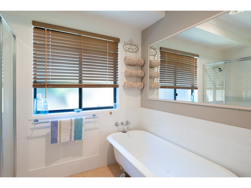 38 Bunya Pine Place, Woombye QLD 4559