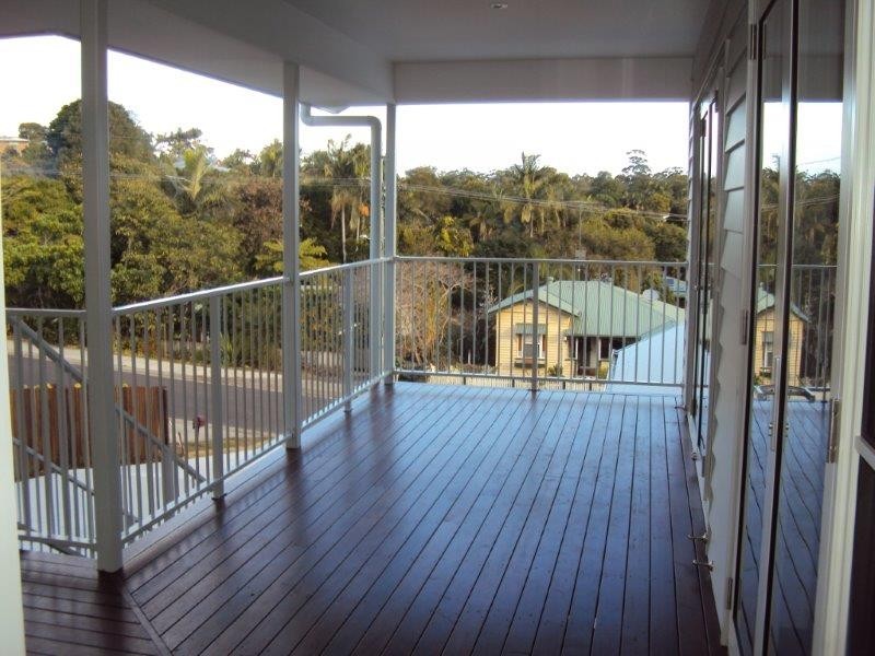 11 Dinmore Street, Woombye QLD 4559