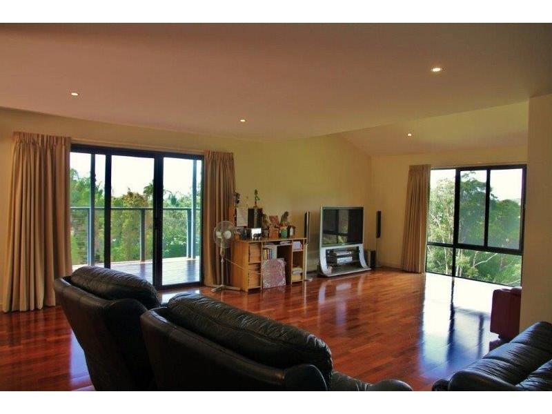 410 Hunchy Road, Hunchy QLD 4555