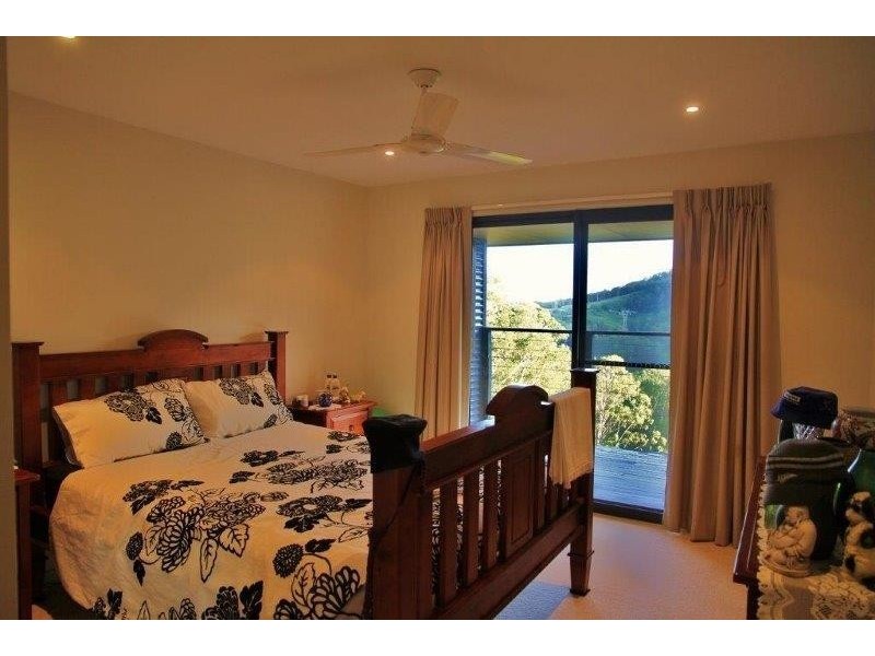 410 Hunchy Road, Hunchy QLD 4555