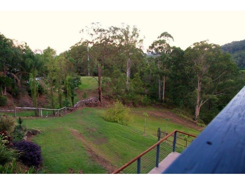 410 Hunchy Road, Hunchy QLD 4555