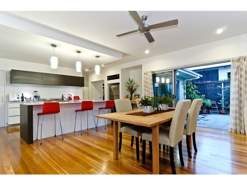 11 Lewis Place, Woombye QLD 4559