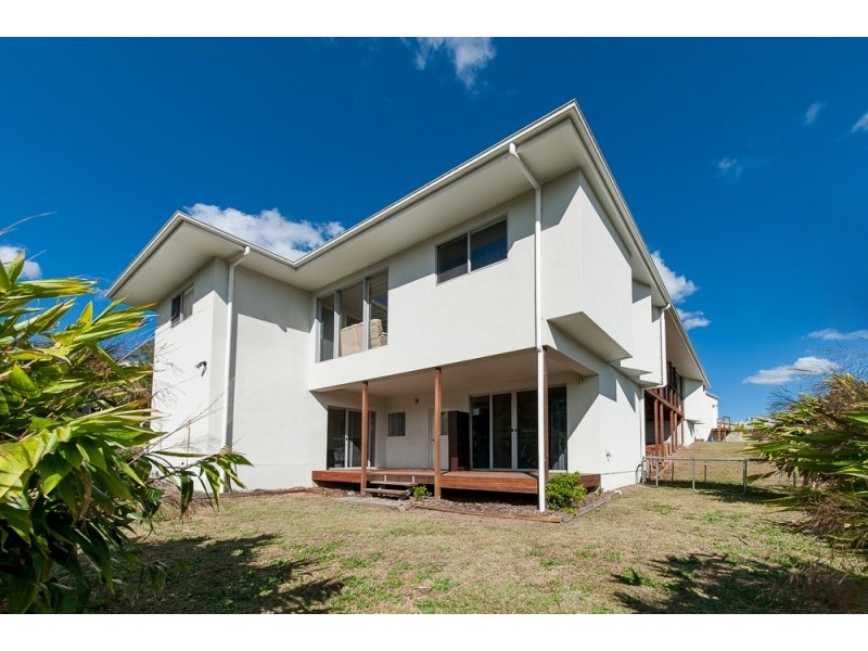 11 Lewis Place, Woombye QLD 4559
