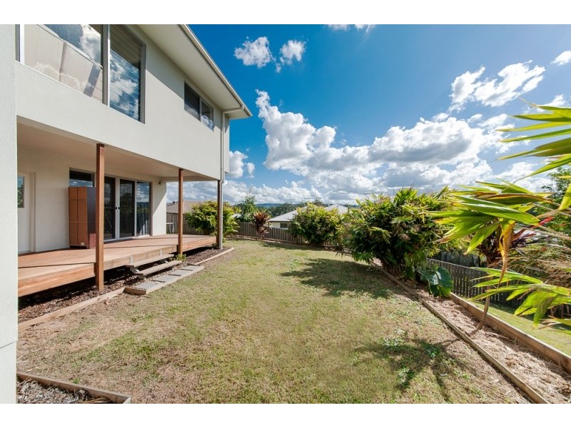 11 Lewis Place, Woombye QLD 4559