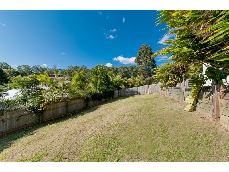 11 Lewis Place, Woombye QLD 4559