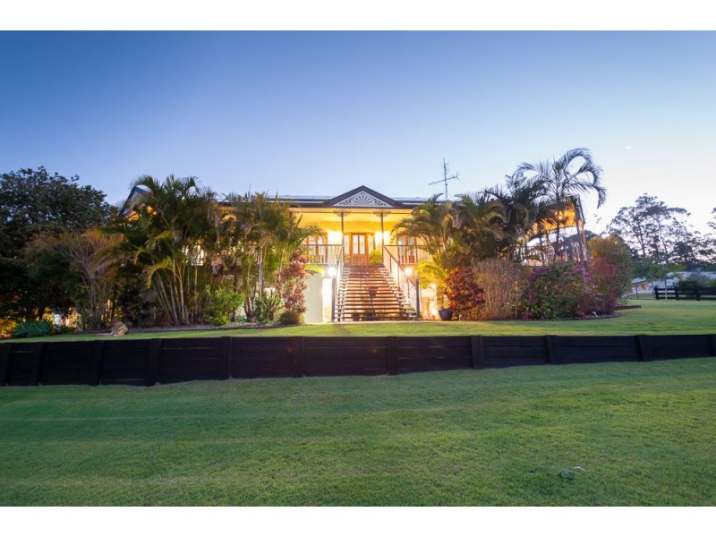 2 Mountridge Close, Kiels Mountain QLD 4559