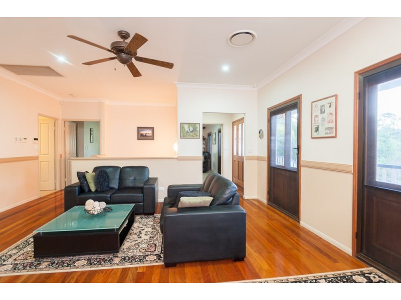 2 Mountridge Close, Kiels Mountain QLD 4559