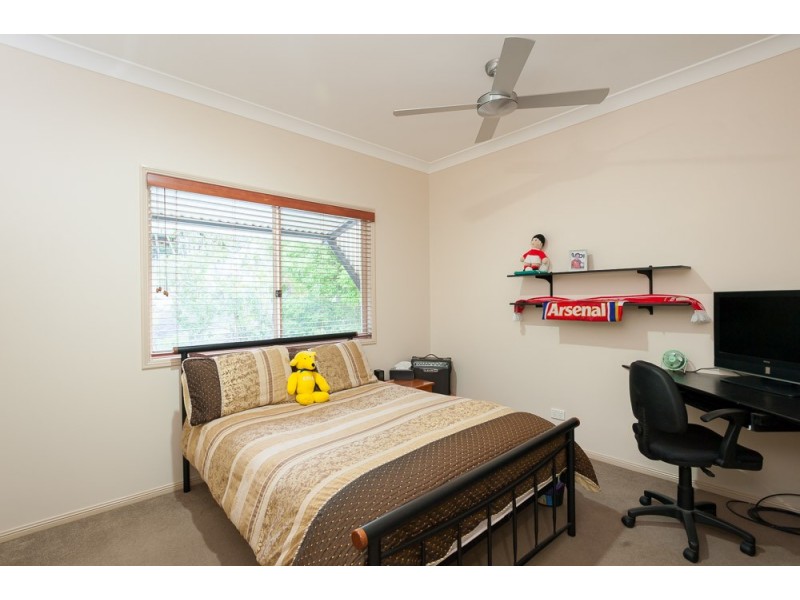 2 Mountridge Close, Kiels Mountain QLD 4559