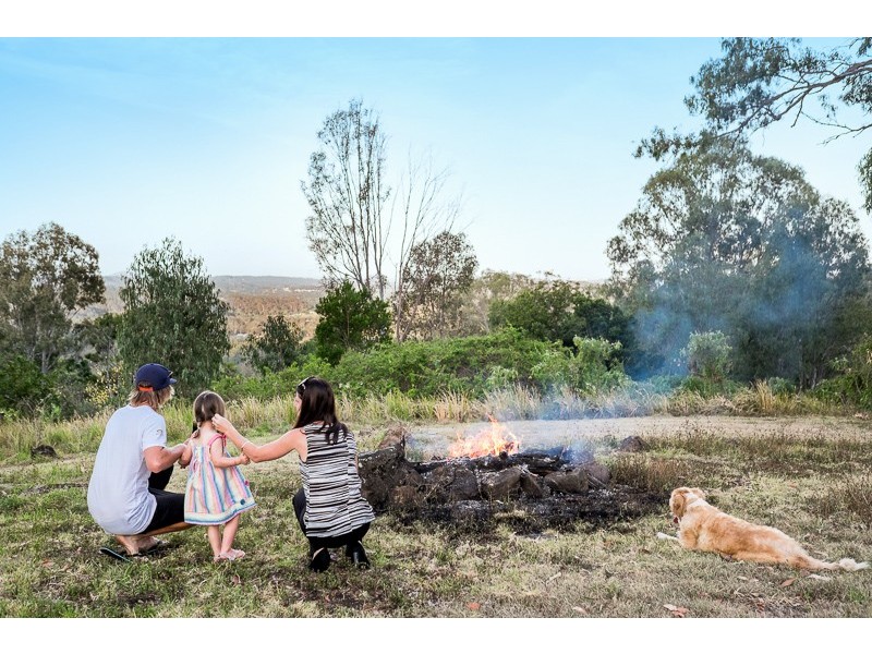 50 Hunchy School Road, Hunchy QLD 4555