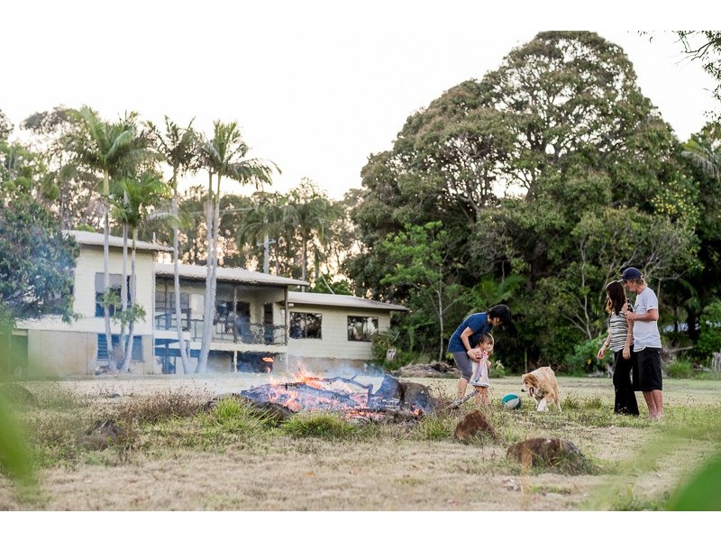 50 Hunchy School Road, Hunchy QLD 4555