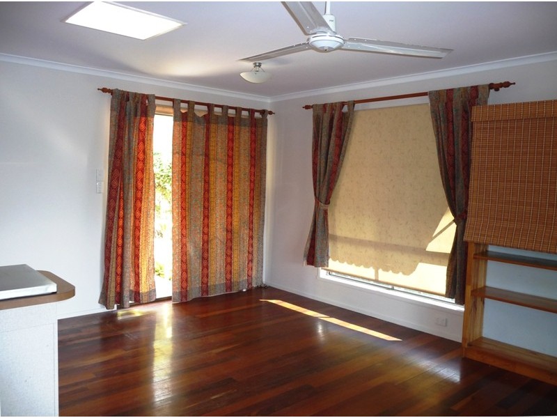 35 Kerrs Lane, Coes Creek QLD 4560