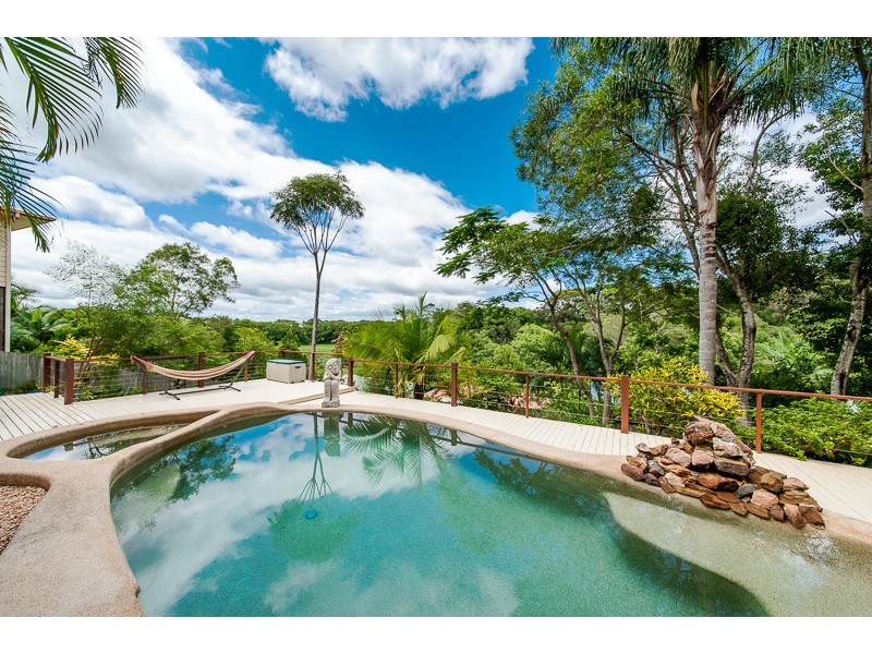 16 Eagleview Court, Woombye QLD 4559