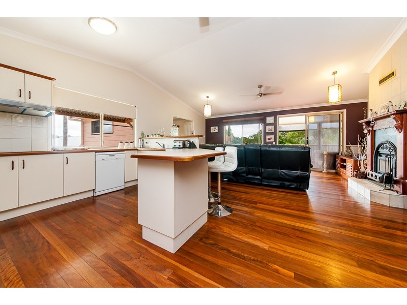 16 Eagleview Court, Woombye QLD 4559