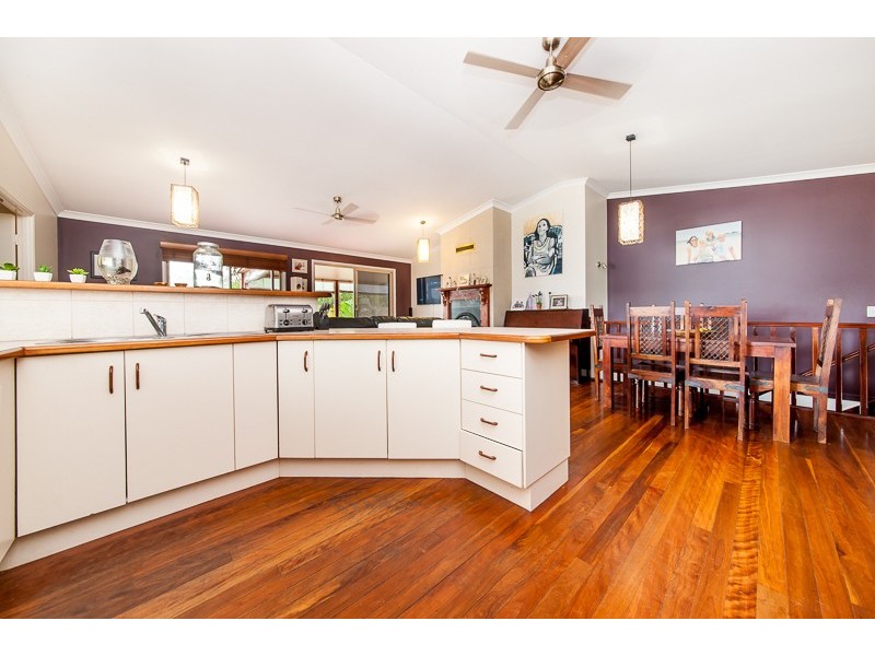 16 Eagleview Court, Woombye QLD 4559