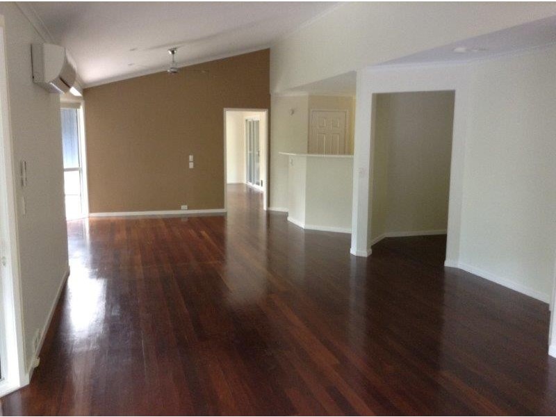 8 Ascot Lane, Kiels Mountain QLD 4559