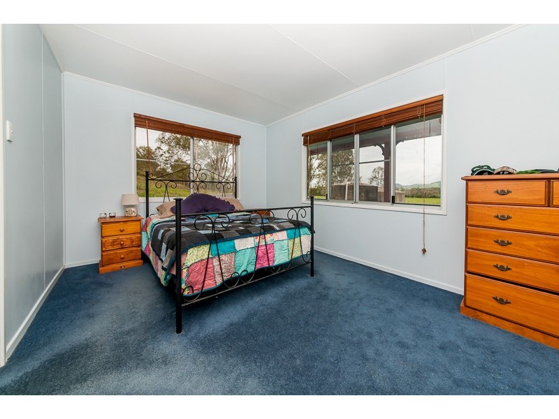 Miva QLD 4570