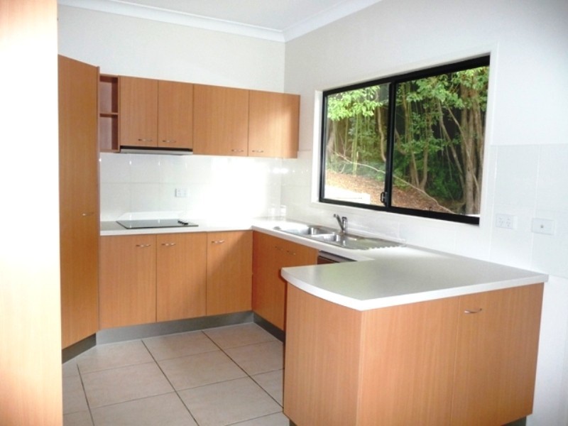 11/9a Deslyn Lane, Nambour QLD 4560