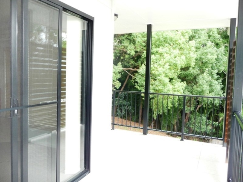 11/9a Deslyn Lane, Nambour QLD 4560