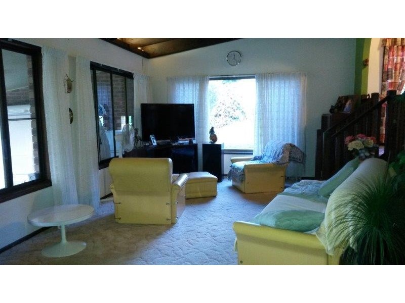 6 Keil St, Woombye QLD 4559