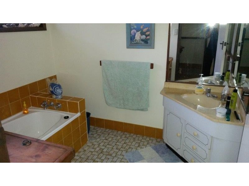 6 Keil St, Woombye QLD 4559