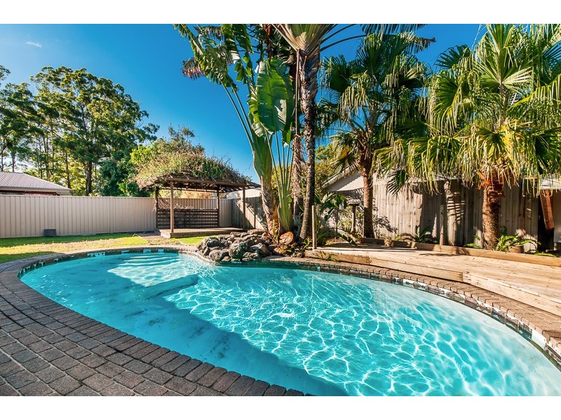 74 Karawatha Drive, Mountain Creek QLD 4557