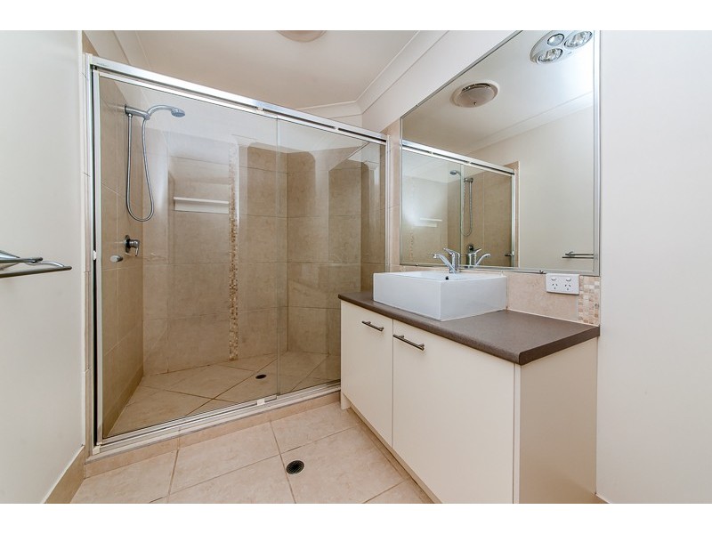 6 Rainbow Court, Woombye QLD 4559