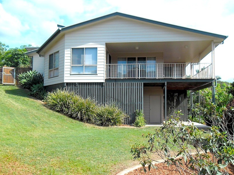 6 Rainbow Court, Woombye QLD 4559