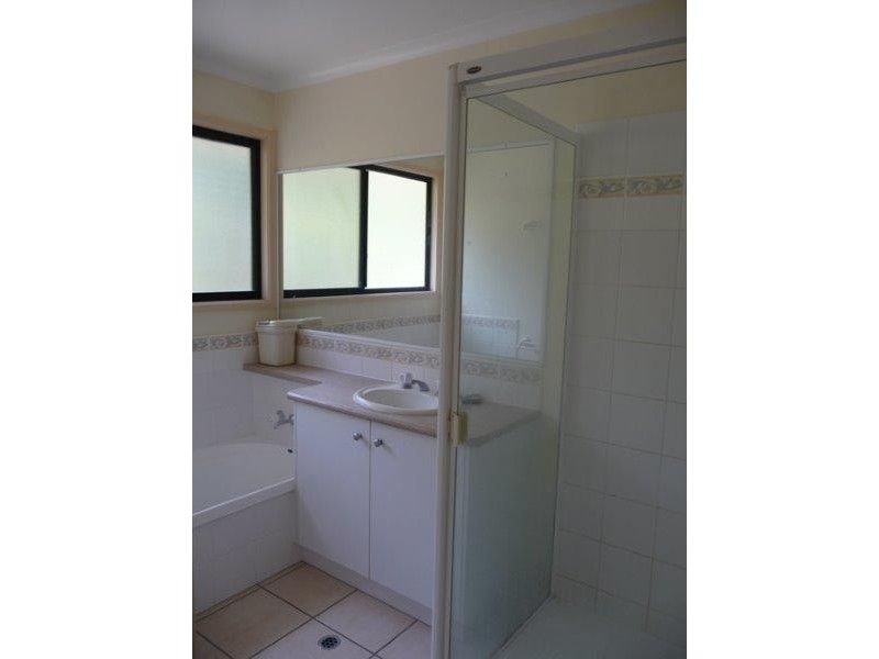 14 Kooyonga Cl, Nambour QLD 4560