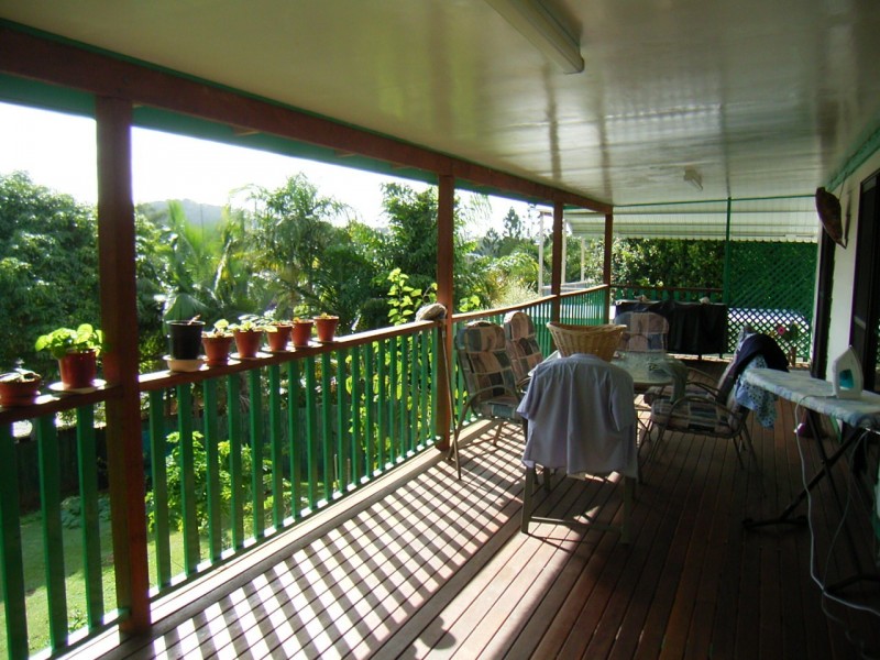 35 Kerrs Lane, Coes Creek QLD 4560
