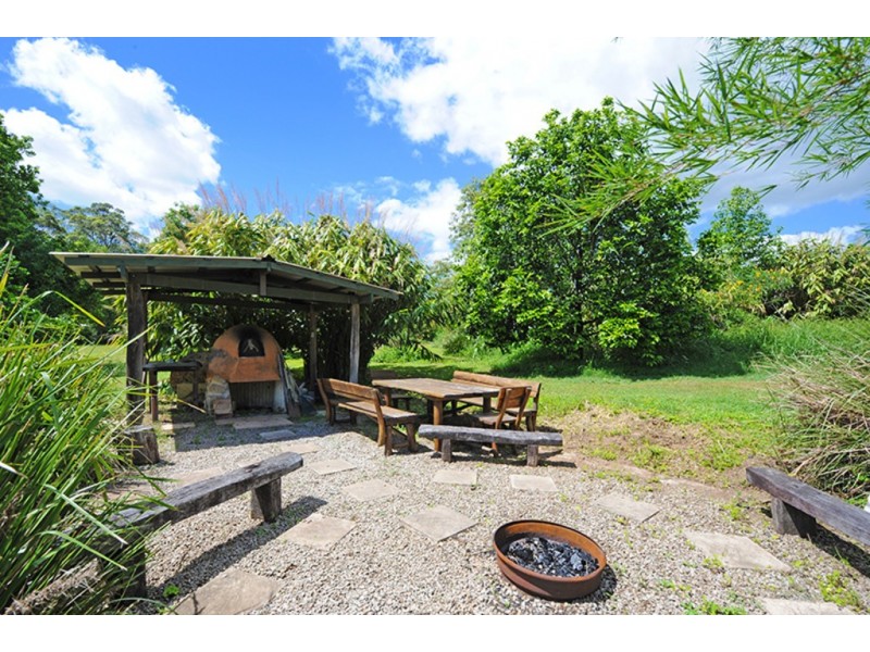 31 Bamboo Road, Palmwoods QLD 4555