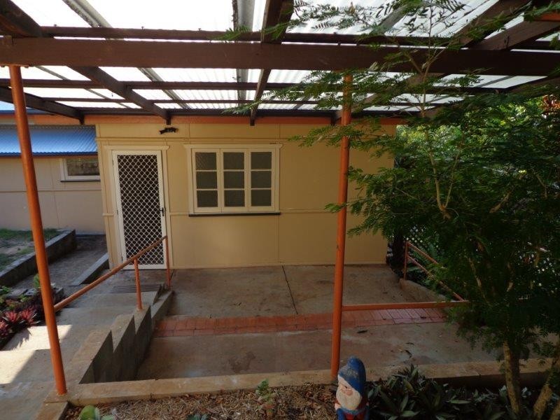 9 ANN ST, Woombye QLD 4559
