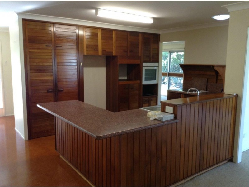 206 Panorama Drive, Nambour QLD 4560