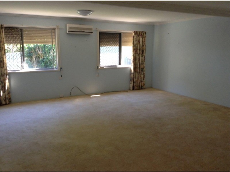 206 Panorama Drive, Nambour QLD 4560
