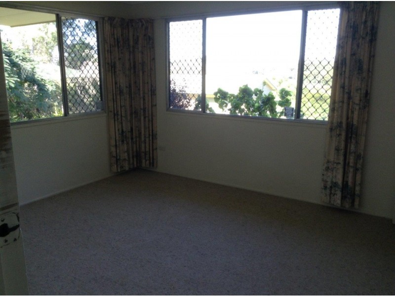 206 Panorama Drive, Nambour QLD 4560