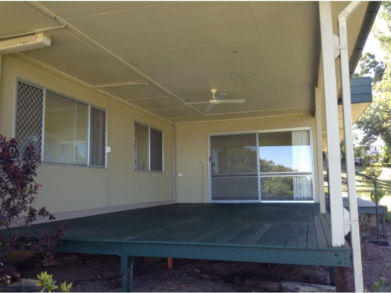 206 Panorama Drive, Nambour QLD 4560