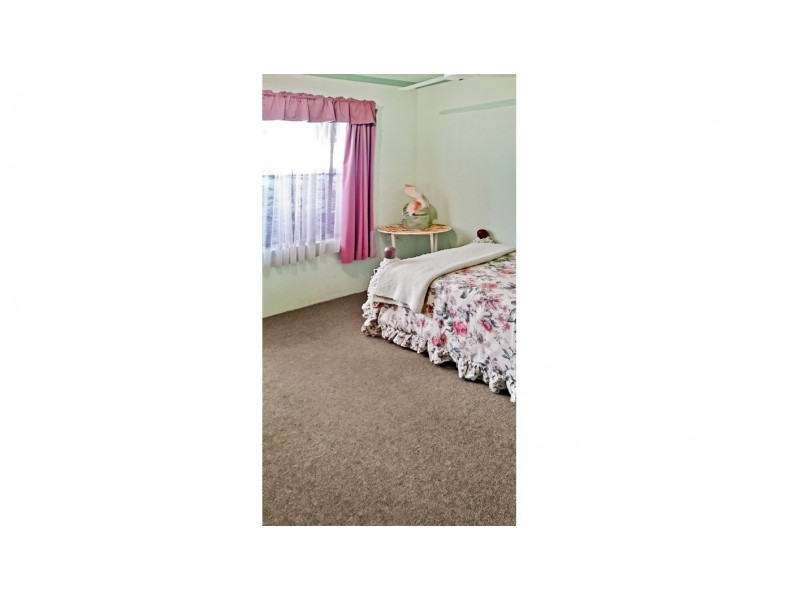 4 Klinain Street, Coes Creek QLD 4560