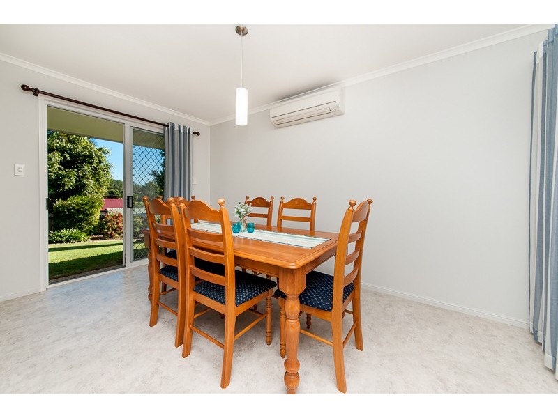 4 Reynolds Close, Woombye QLD 4559