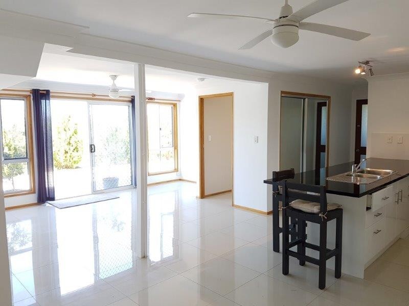 21b Dinmore St, Woombye QLD 4559