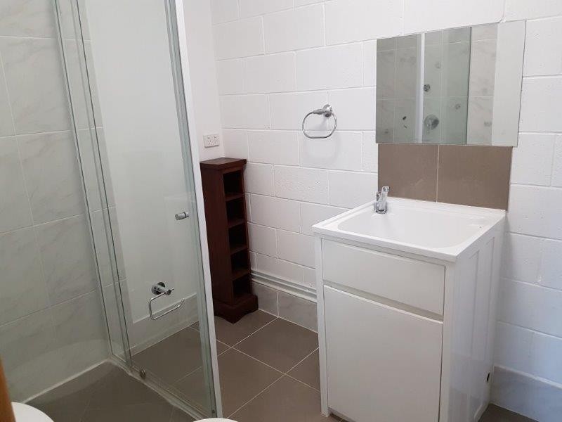 21b Dinmore St, Woombye QLD 4559