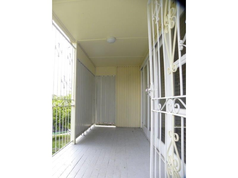 16 Oberon St, Morningside QLD 4170