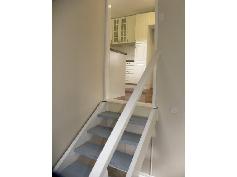 16 OBERON STREET, Morningside QLD 4170