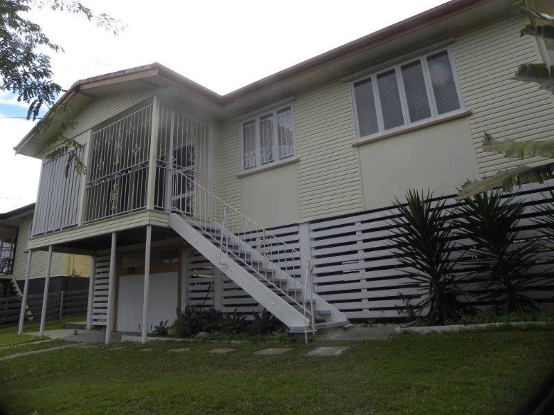 16 OBERON STREET, Morningside QLD 4170